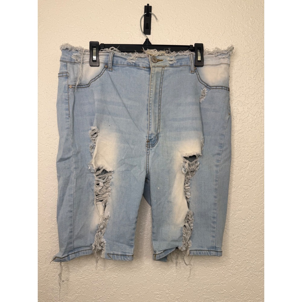 Roma Studio Womens Plus 22 Distressed Denim Bermuda Shorts Light Wash